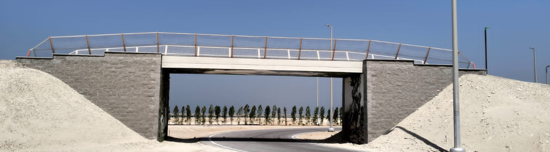 MacWall application with Keystone Blocks for 6 bridges in Abu Dhabi