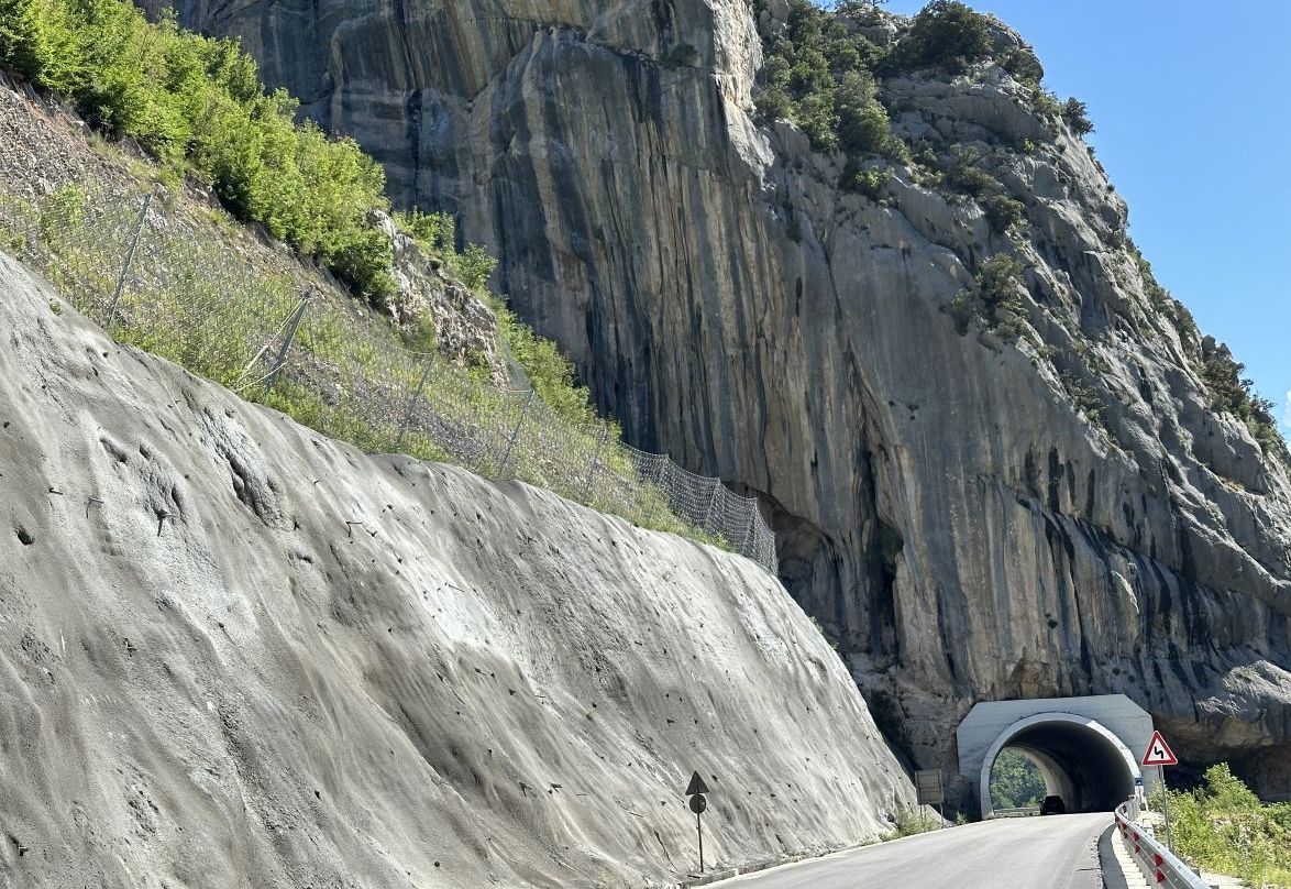 ROCKFALL PROTECTION – ARBËR ROAD