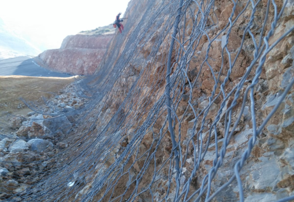 ÇÖPLER GOLD MINE ROCK FALL PROJECT