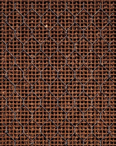 RenoMesh BIO apoia a restauração da vegetação marinha, como algas e ervas marinhas, oferecendo um substrato biodegradável que estabiliza sedimentos e incentiva o enraizamento. Projetado para mínimo impacto ambiental, protege plantas jovens durante o estabelecimento e se degrada naturalmente após o reequilíbrio do ecossistema.