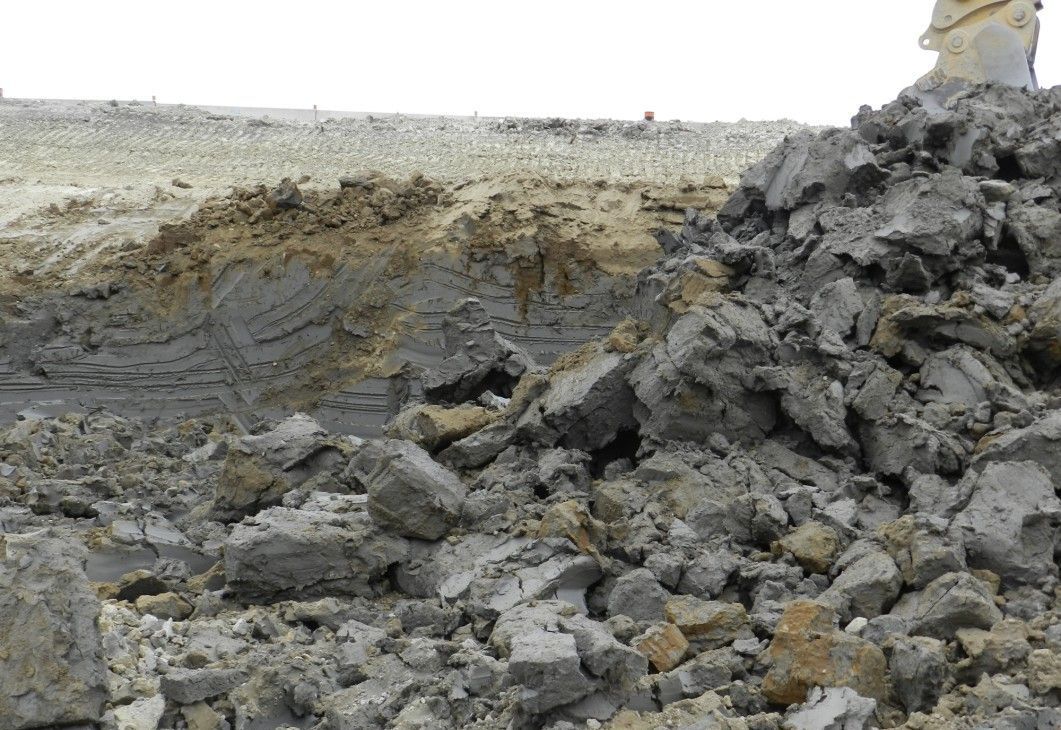 REINFORCED GRANULAR FOUNDATIONS