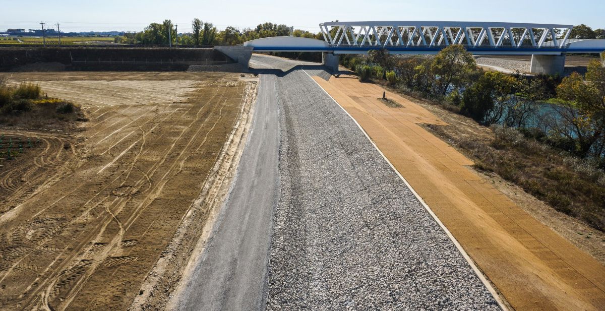 DÉPLACEMENT DIGUES SUITE À CONSTRUCTION DE LA NOUVELLE LIGNE TGV