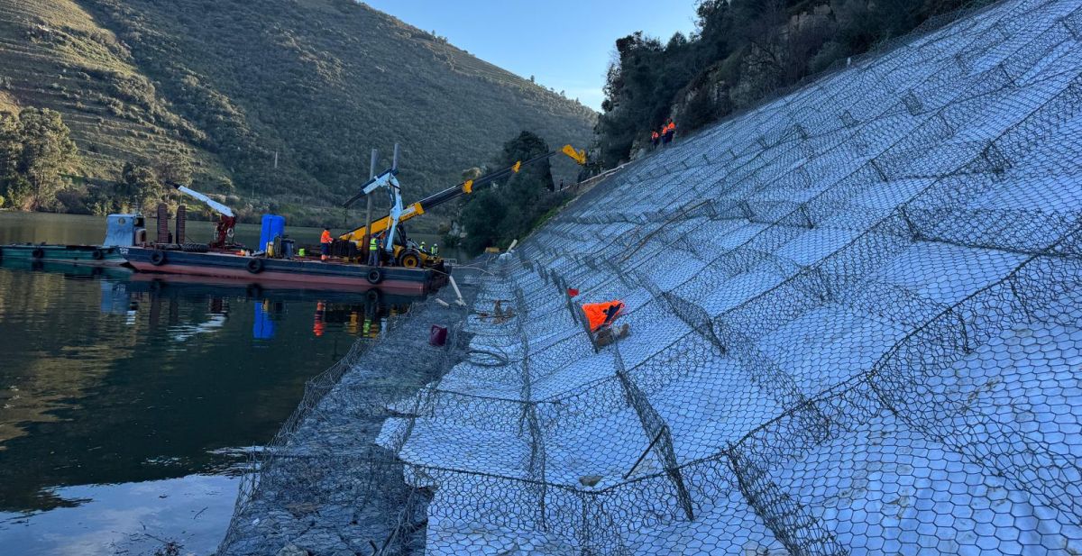 ESTABILIZACIÓN DE MÁRGENES ADYACENTES A LA LÍNEA DEL DUERO
