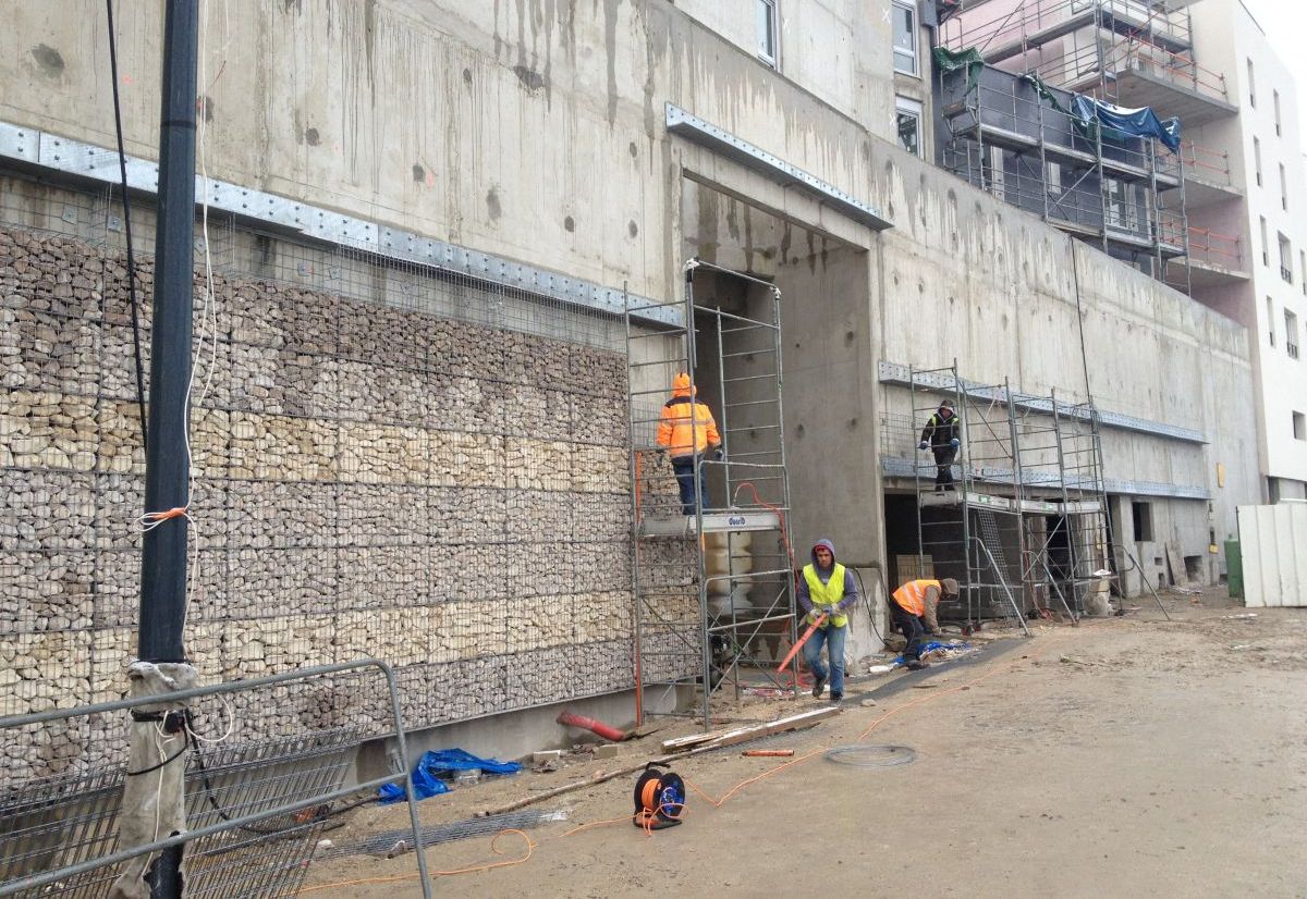ZAC DE LA BALLASTIERE SUD HABILLAGE FACADE IMMEUBLE