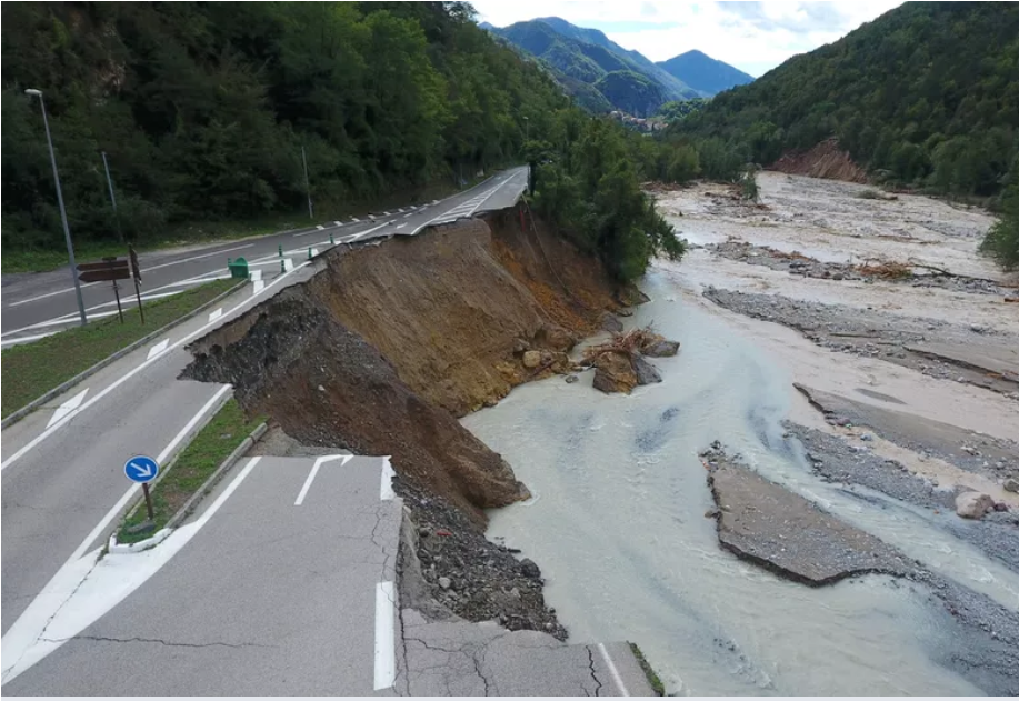 PROTECTION DE BERGES – LA BOLLÈNE EN VÉSUBIE