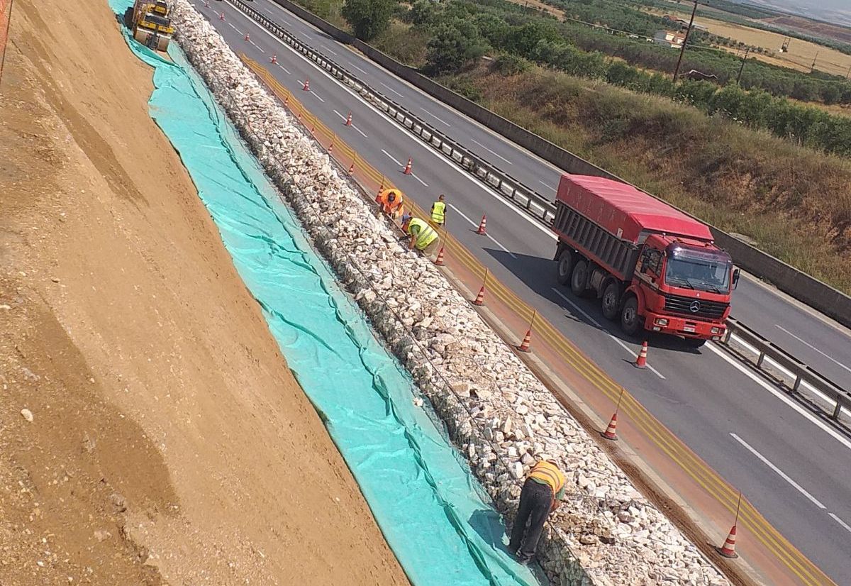 ΑΠΟΚΑΤΑΣΤΑΣΗ ΠΡΑΝΩΝ ΣΕ ΤΜΗΜΑΤΑ ΤΗΣ ΕΟ ΘΕΣΣΑΛΟΝΙΚΗΣ ΜΟΥΔΑNIΩΝ_1