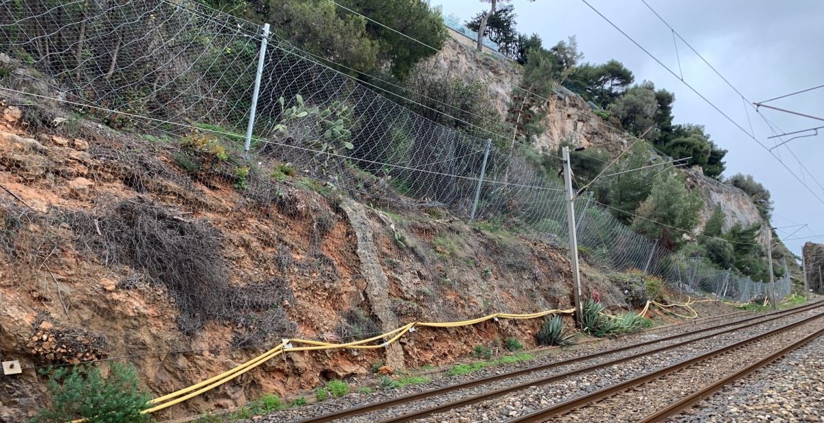 SNCF LINE 930 000 FROM MARSEILLE TO VINTIMILLE