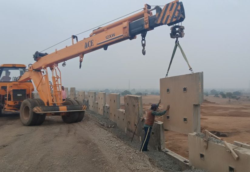 REINFORCED SOIL WALL FOR ROB FOR JNPT DRY PORT AT JALNA