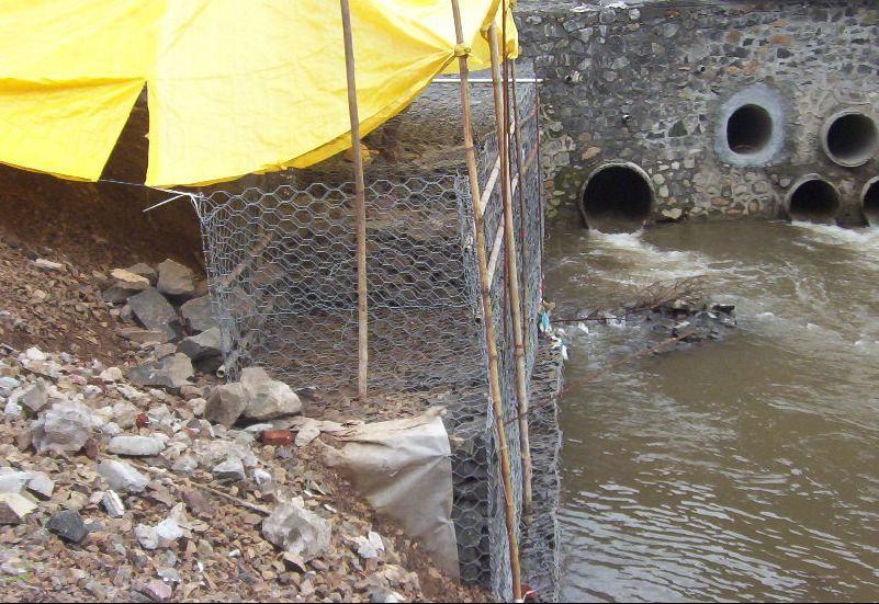 GABION RETAINING WALL AT IT PARK MAGARPATTA, PUNE