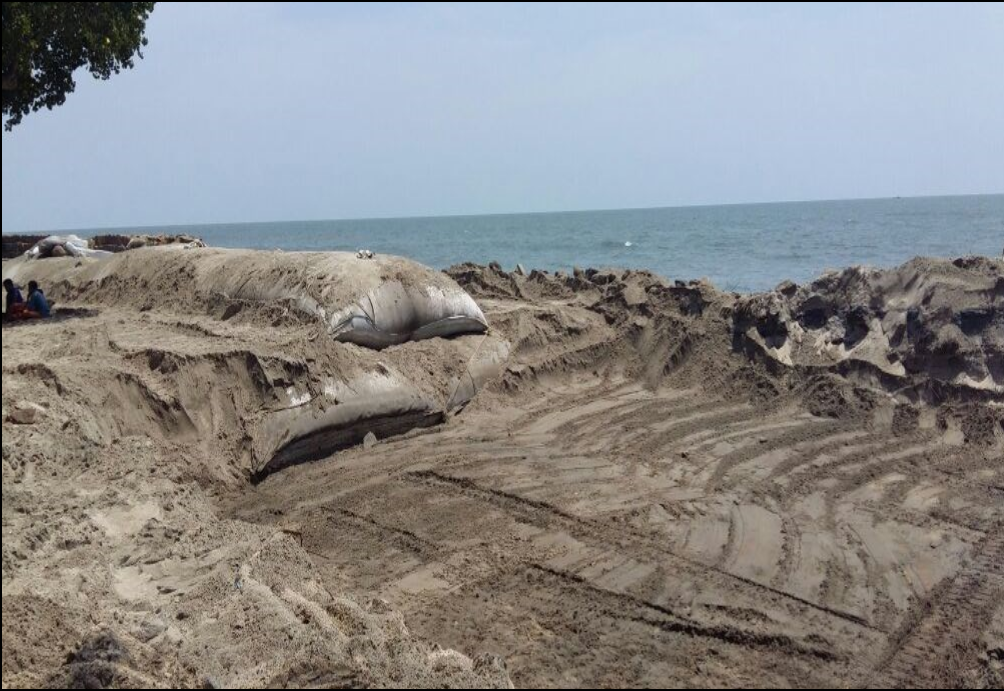 PROTECTION FROM SEA EROSION USING GEOTEXTILE TUBE IN AMBALAPUZHA
