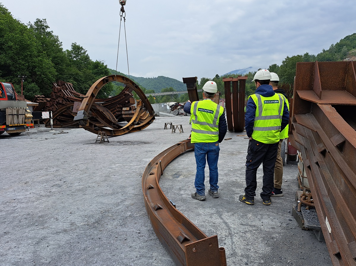 Tunnelling Steel Arch