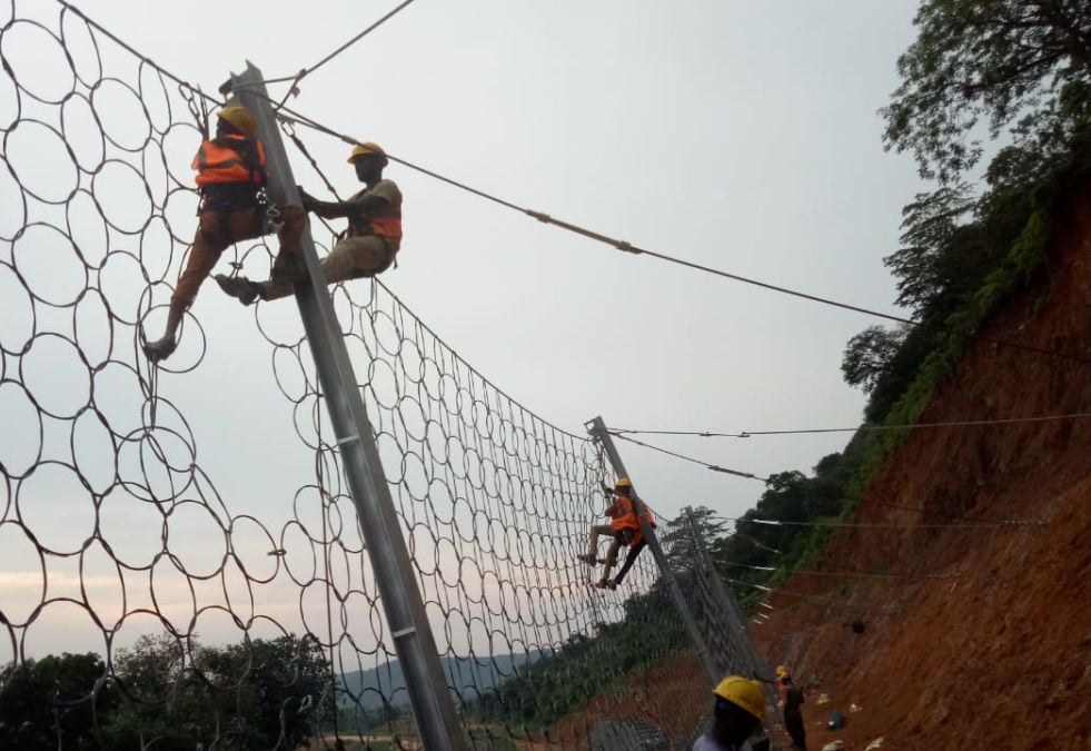 ROCKFALL MITIGATION WORKS- RAILWAY LINE-NEAR CH 14 – ANPARA