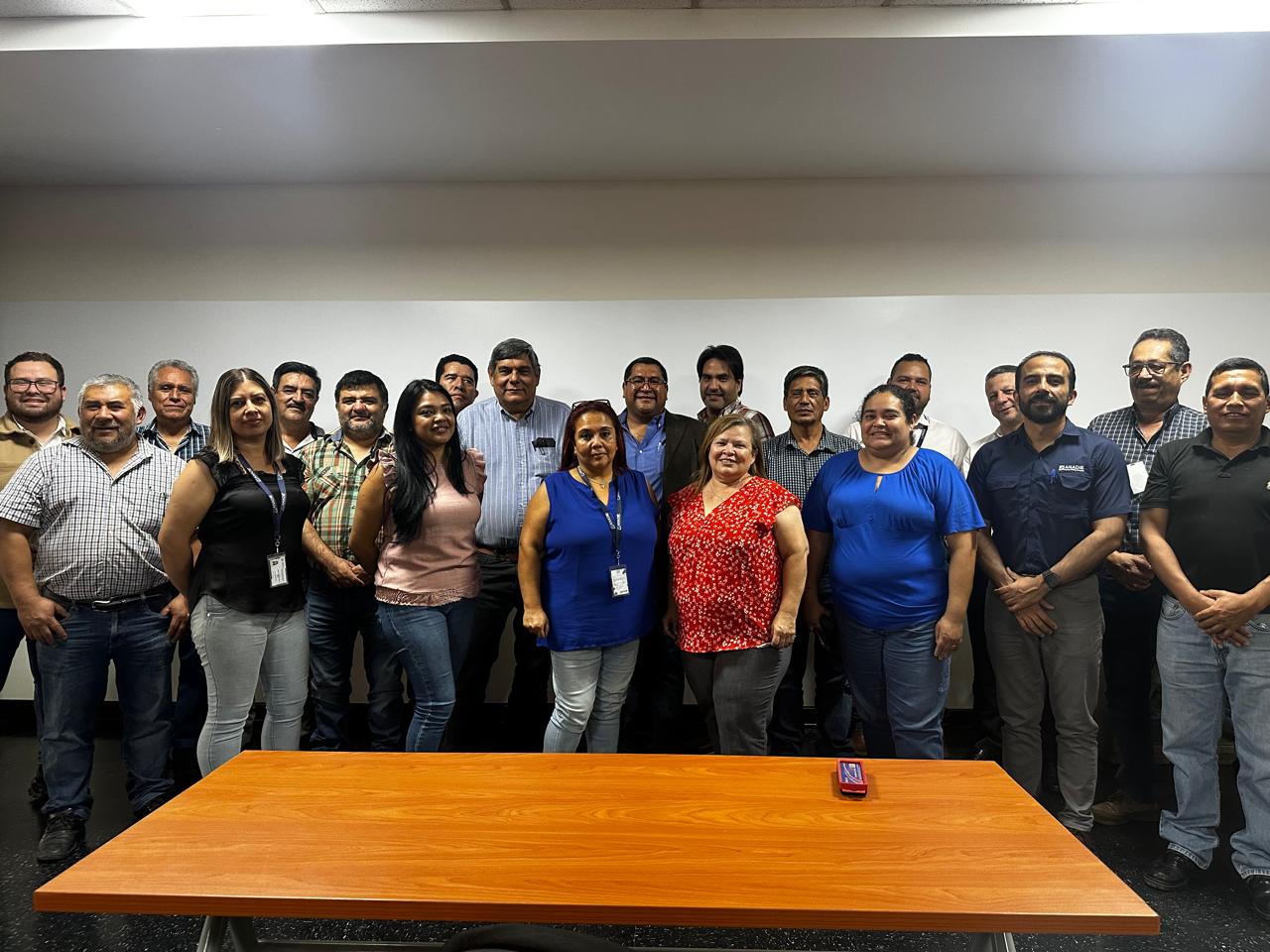 Evento de geotecnia en guatemala