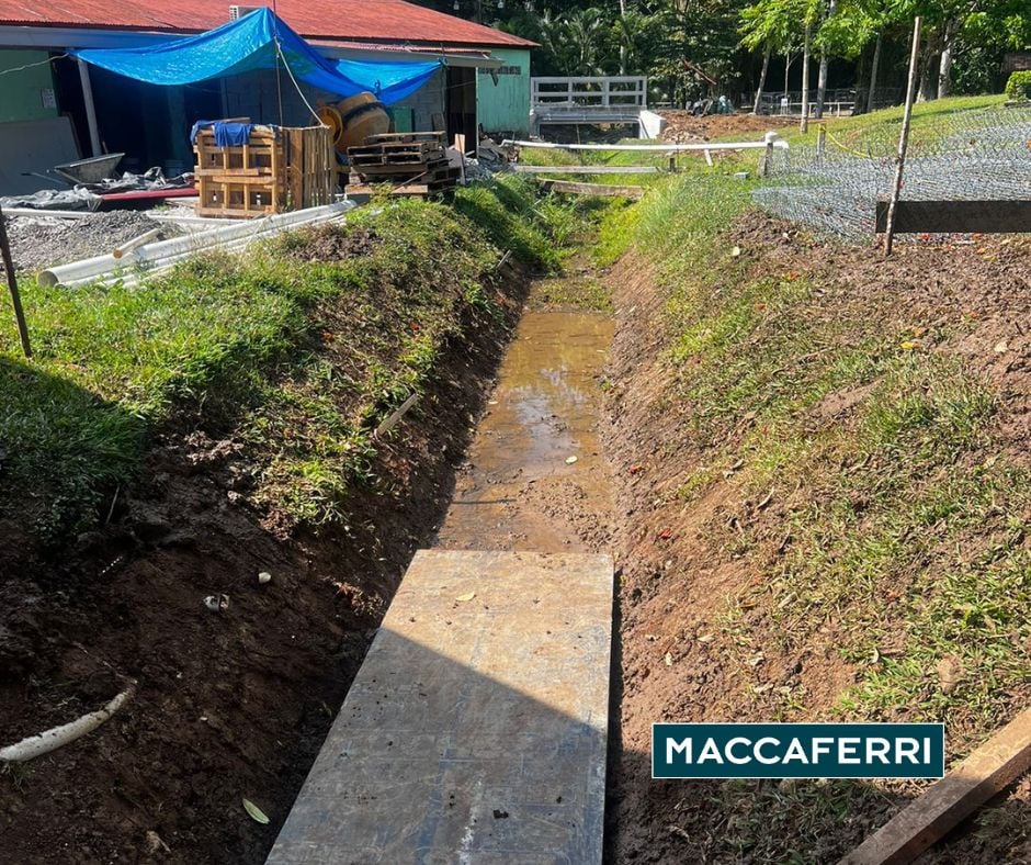 Obra de canalización en Parque Metropolitano de Panamá