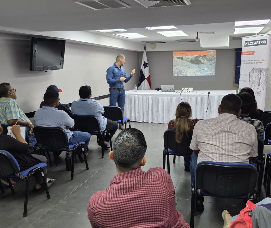 Capacitaciones sobre Rockfall en el Ministerio de Obras Públicas de Panamá
