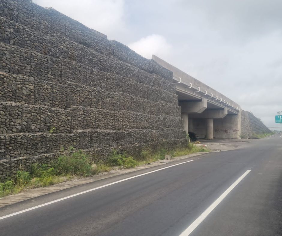 Muro con TerraMesh System en Costa Rica