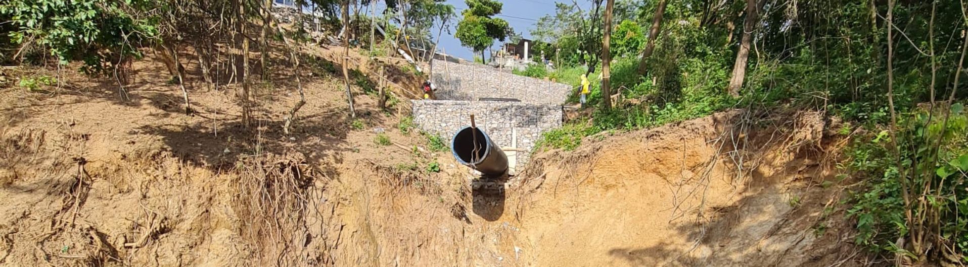 Suelo reforzado: estas son las soluciones de malla de acero y geosintéticos usados en Loma Tendida  
