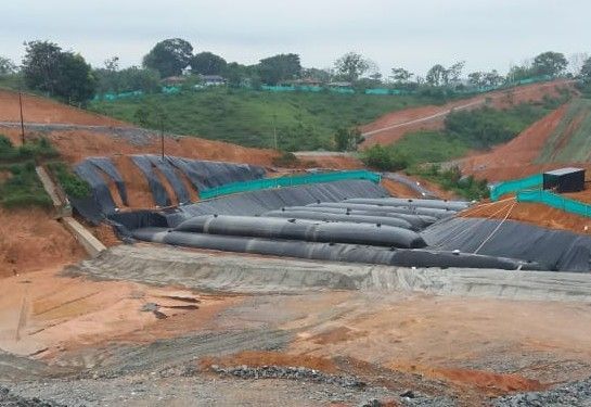 “Mactube para optimización del dique de relave El Chocó”