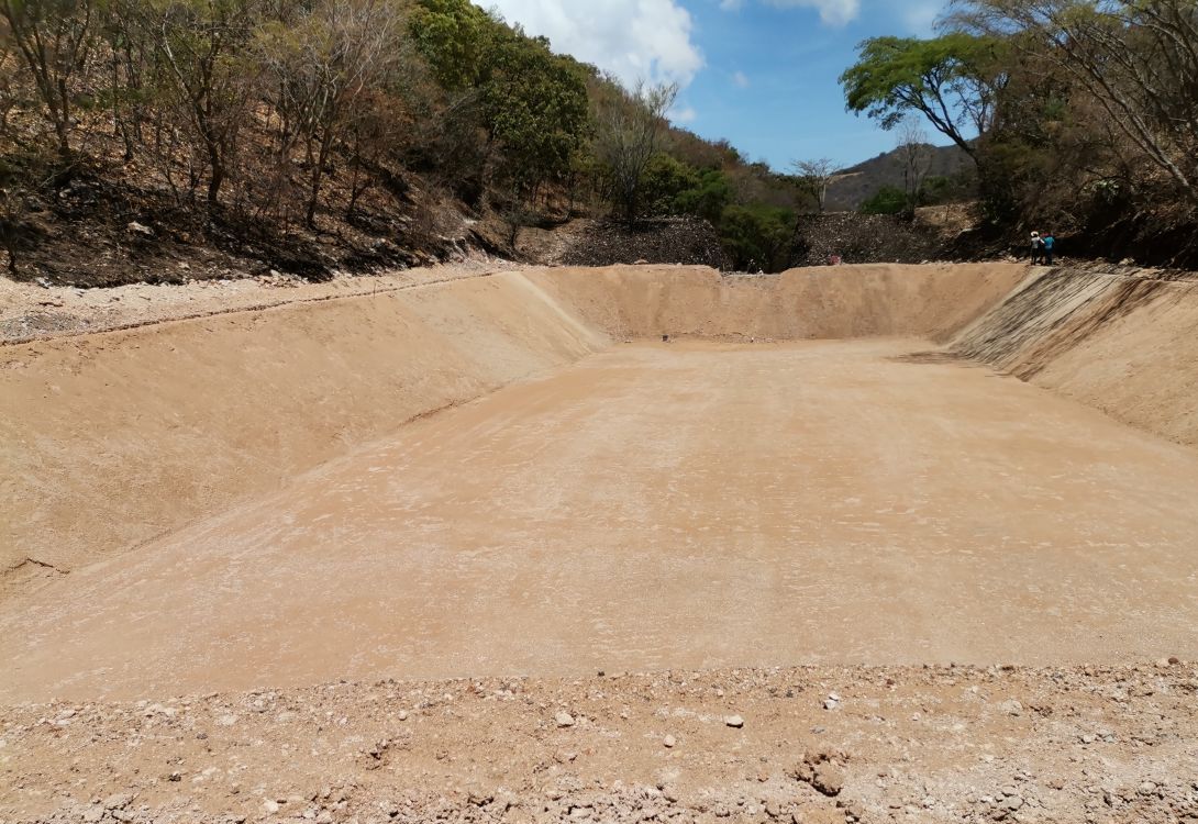 CONSTRUCCIÓN DE OLLA DE CAPTACIÓN. CONSTRUCCIÓN DE OLLA DE CAPTACIÓN.
