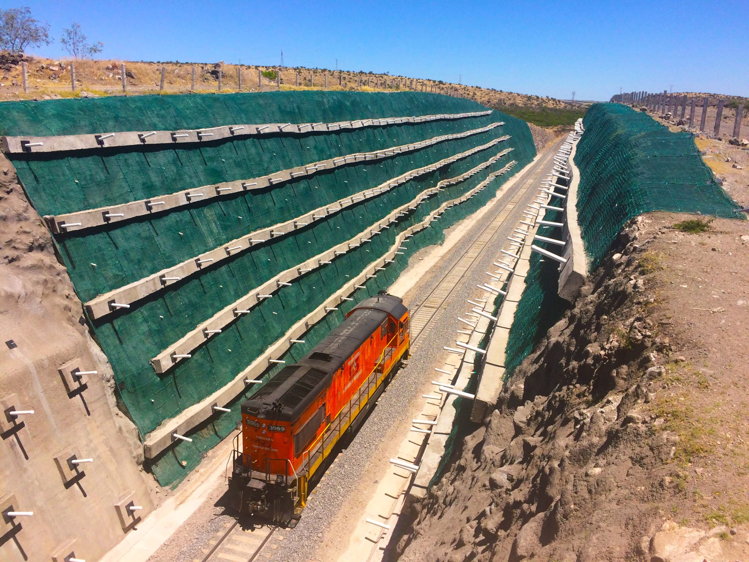 Aplicación de los geosintéticos en proyectos ferroviarios