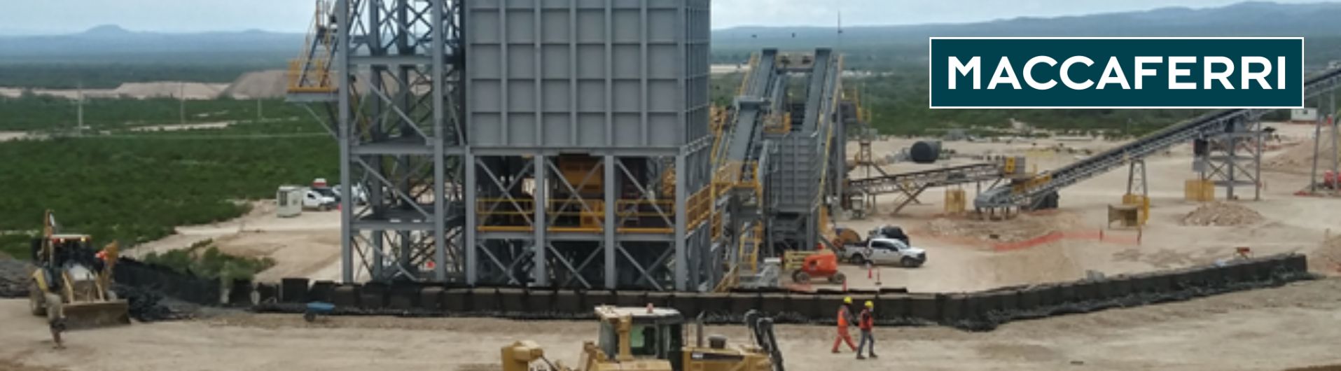 Estructuras de contención en suelo reforzado para la minería: ¿cómo librar los retos con el uso de geosintéticos?