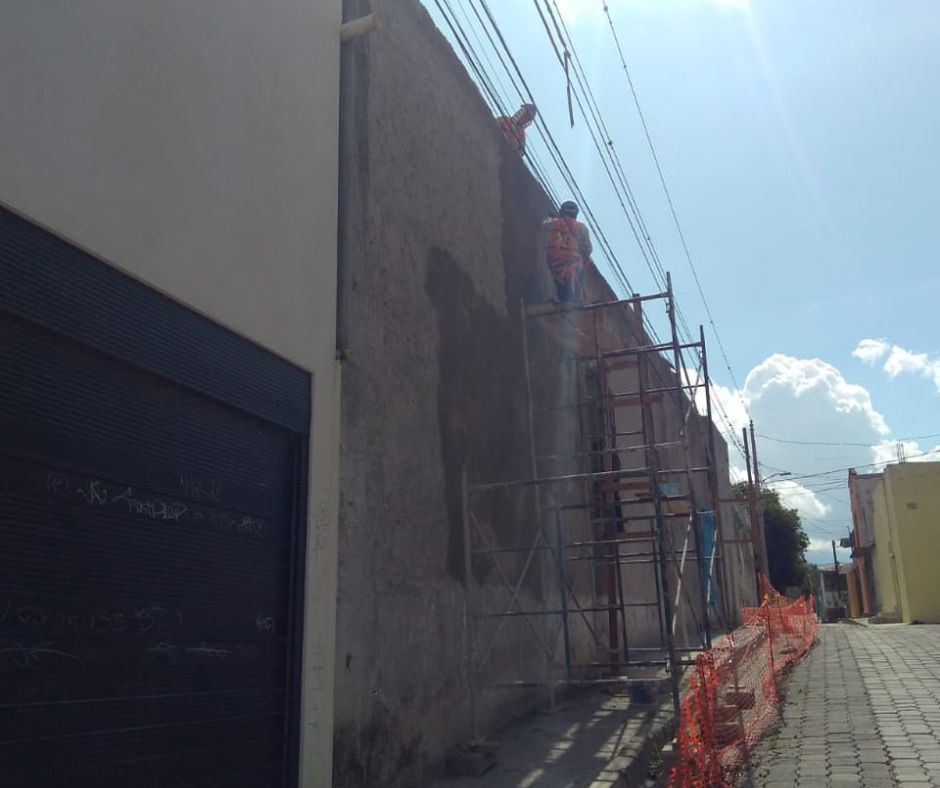 Mejoramiento de muros con geomallas