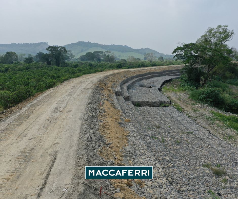 Colchón Reno de Maccaferri en margen de río en Veracruz