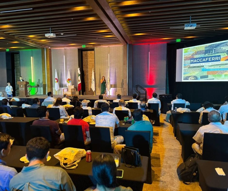 Ana Nicol presentó soluciones para la construcción en México