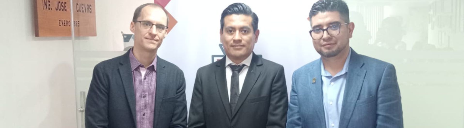 Simposio sobre soluciones para infraestructura vial