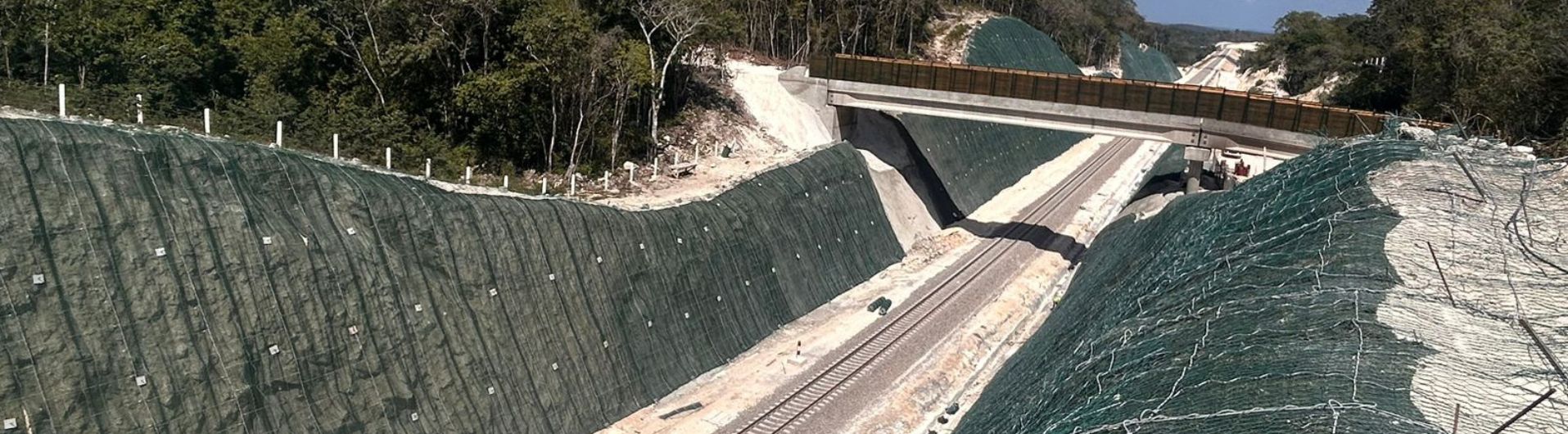 4 soluciones de malla de acero doble torsión para evitar deslaves de cerros 
