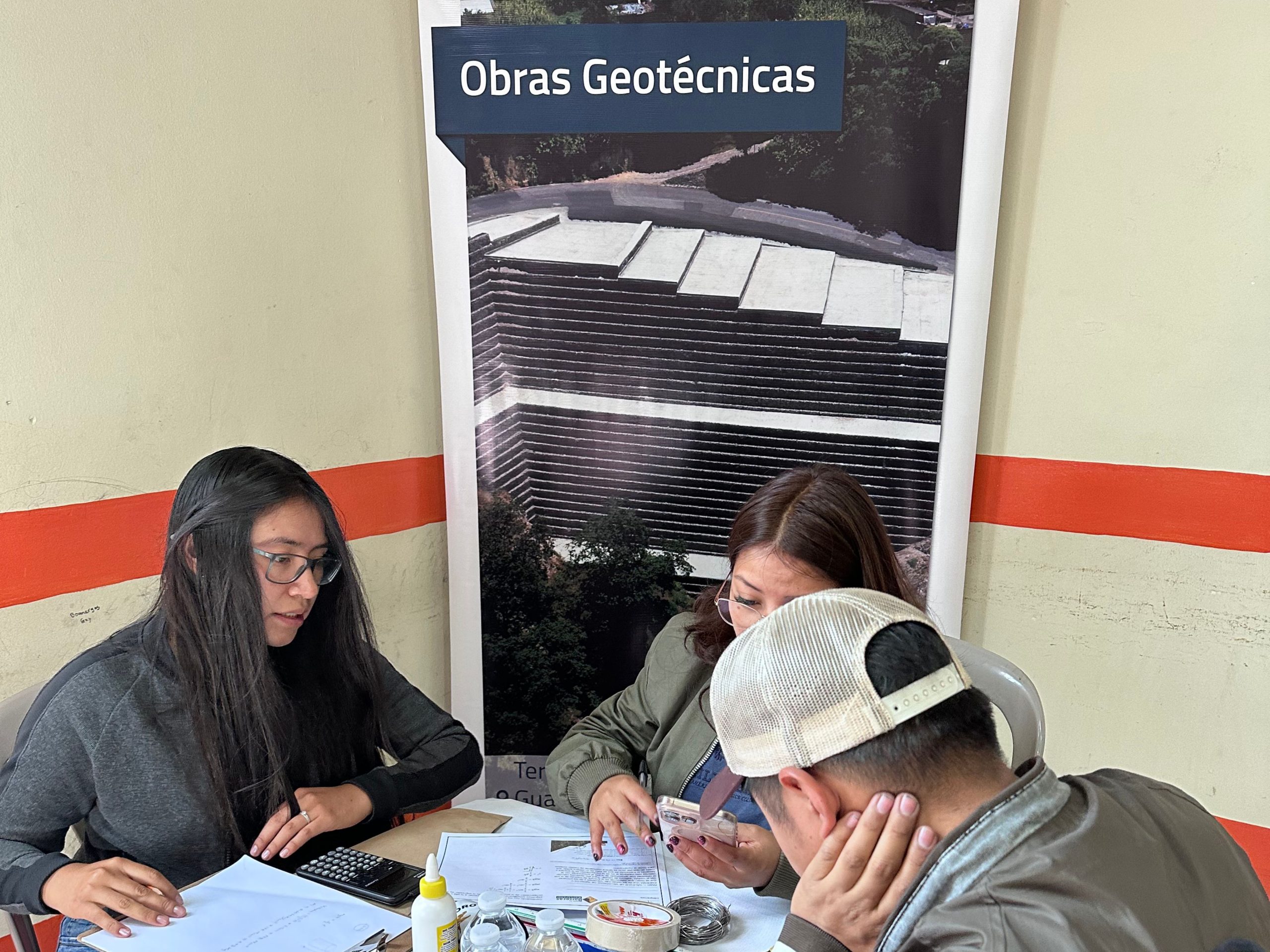 Estudiantes de ingeniería civil de Guatemala