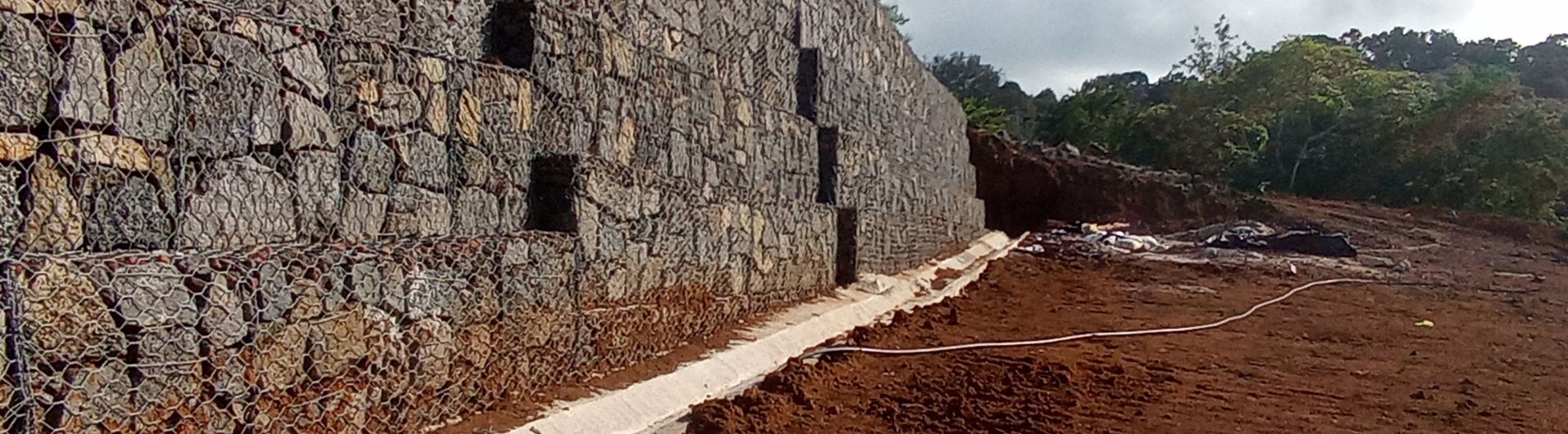 ¿Qué factores causan corrosión en la malla de acero doble torsión? ¿Qué factores causan corrosión en la malla de acero doble torsión?