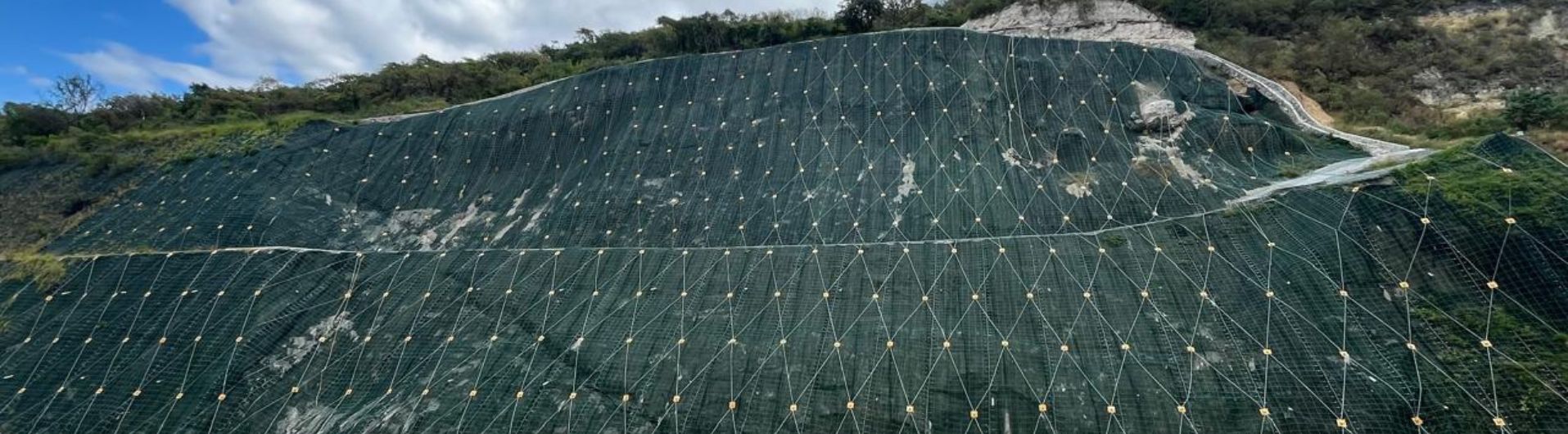 ¿Qué empresas ofrecen soluciones integrales de geotecnia en Latinoamérica? 