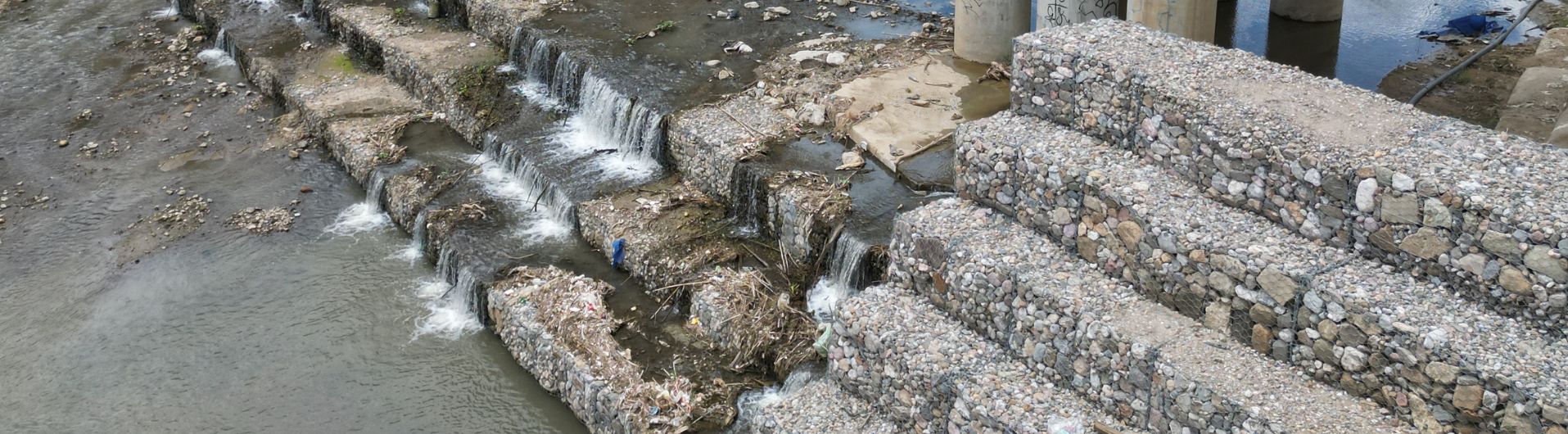 ¿Cuáles sistemas son más eficientes para disipar energía hidráulica?  