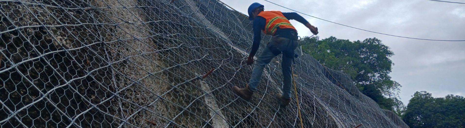 ¿Cómo prevenir deslizamientos de tierra en zonas montañosas?