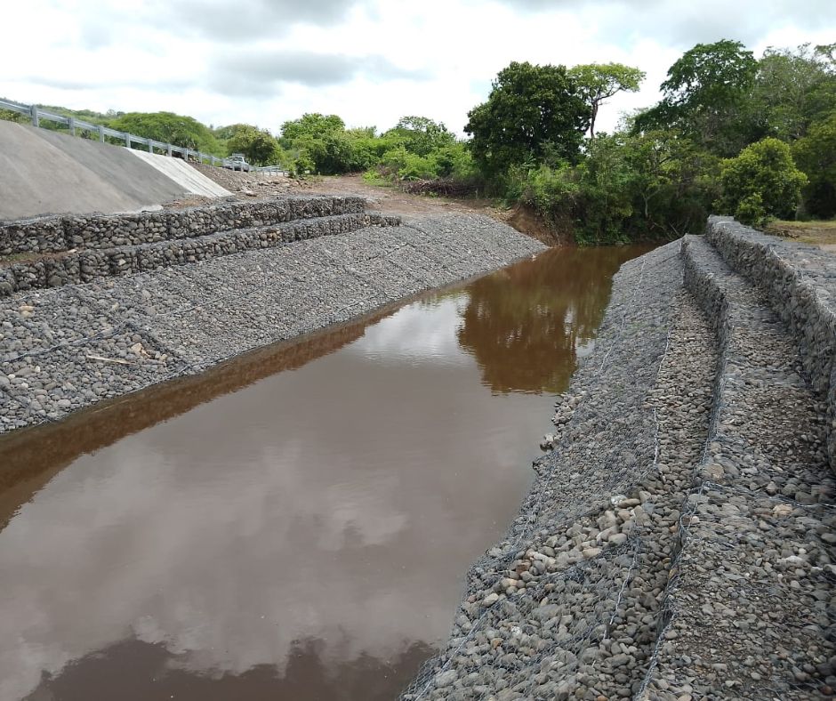 Gaviones colchones y geotextiles usados para revestimiento en Veracruz