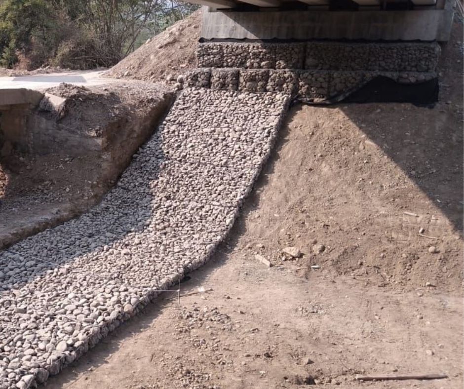 Llenado del Colchón Reno en Camino Potrero Veracruz