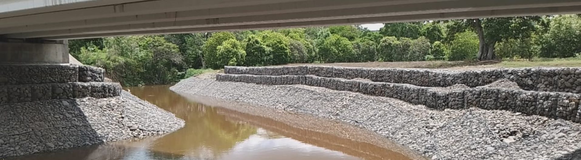 ¿Cómo revestir canales? Soluciones y caso de éxito    