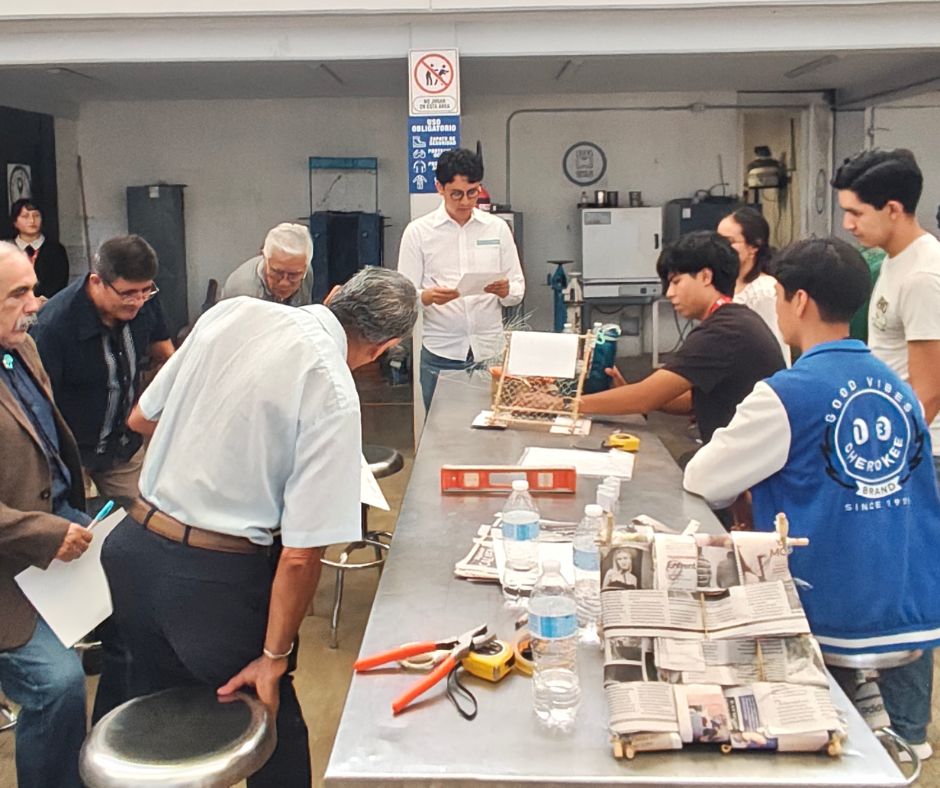Estudiantes de la UAQ construyeron barreras dinámicas a escala