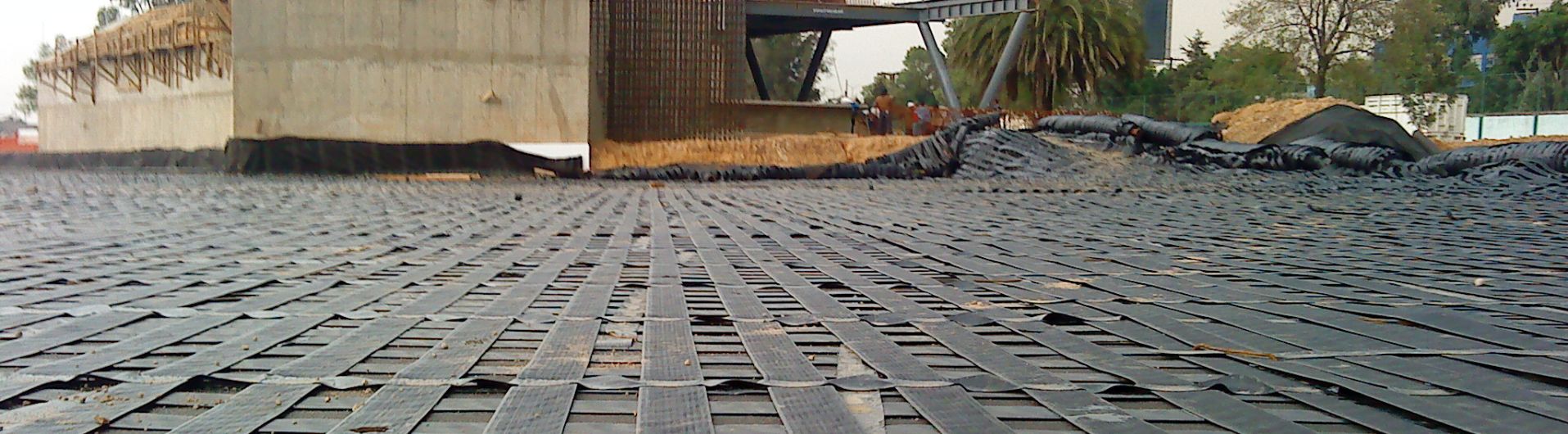 Mejoramiento de suelo: ¿por qué integrar geomallas a un sistema de cimentación con pilas? Mejoramiento de suelo: ¿por qué integrar geomallas a un sistema de cimentación con pilas?