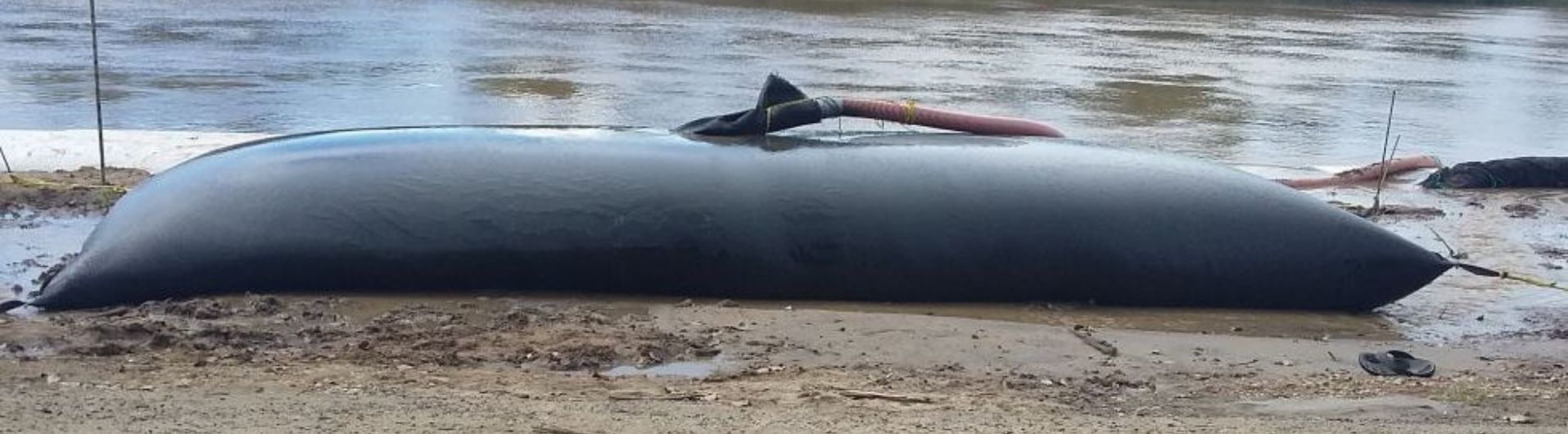 Geotubos para estabilizar márgenes en el Río Grijalva: conoce su implementación Geotubos para estabilizar márgenes en el Río Grijalva: conoce su implementación