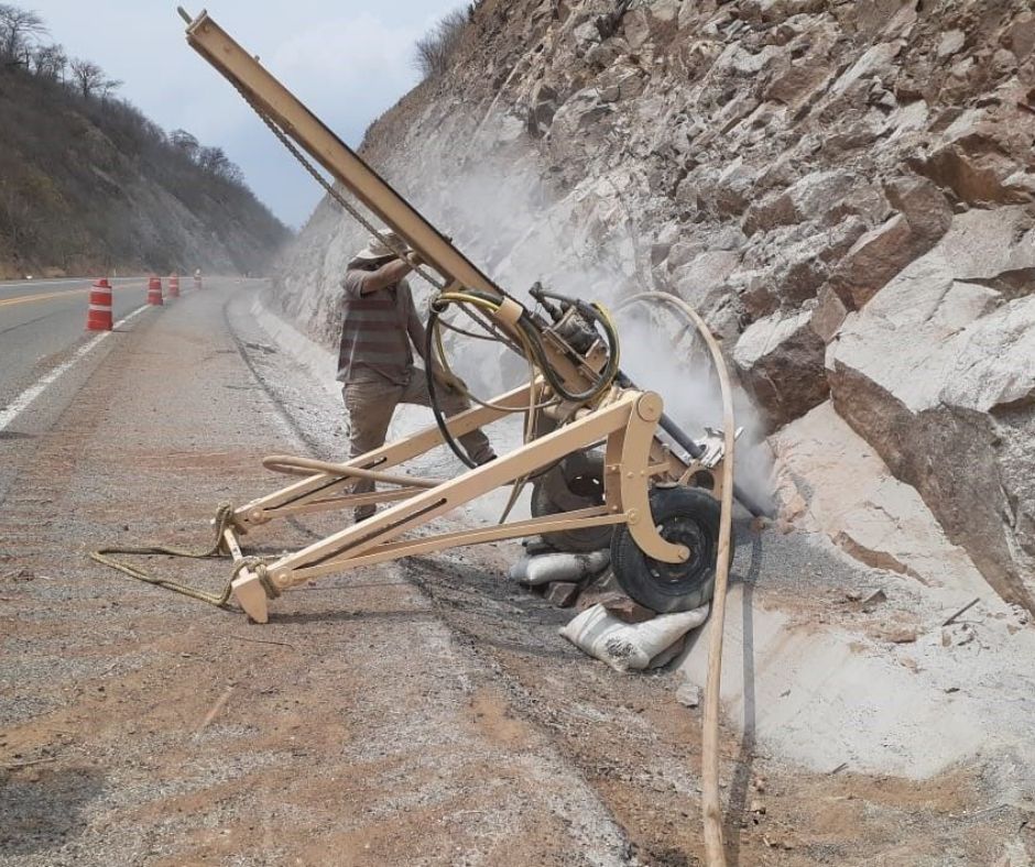 estabilización de talud rocoso