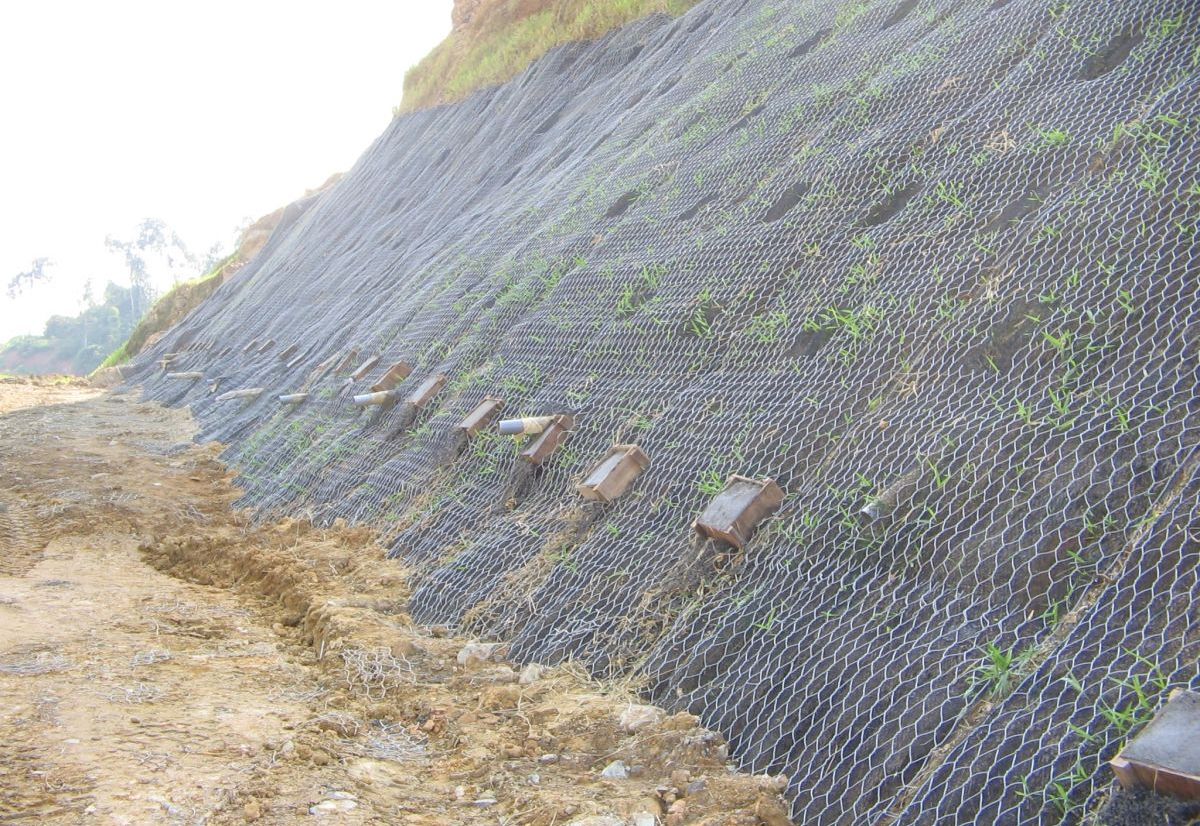 SLOPE EROSION PROTECTION AT KELANTAN, MALAYSIA