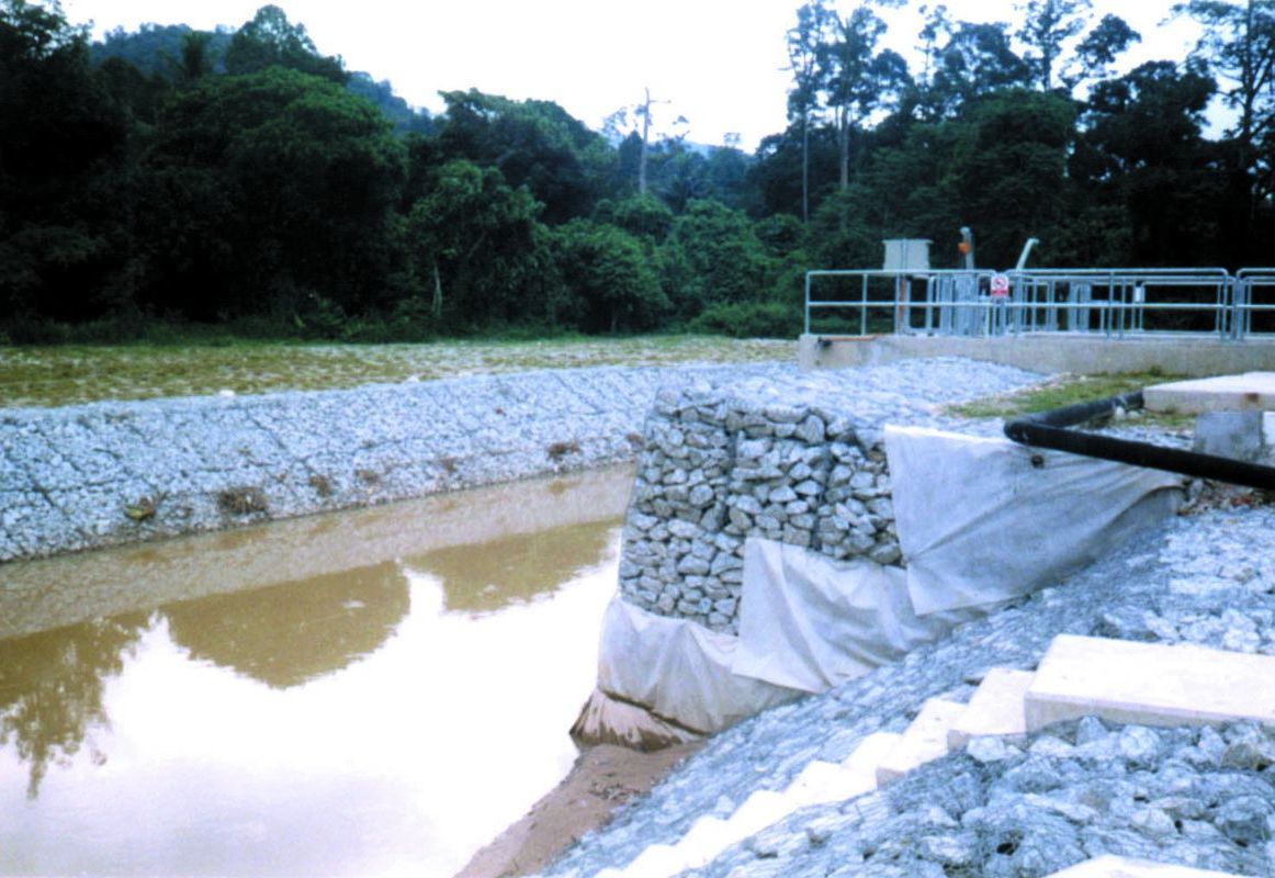 SLOPE STABILIZATION & PROTECTION HYDRAULICS AT SUNGAI GOMBAK