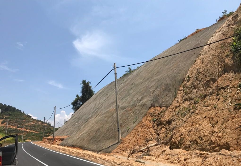 SLOPE PROTECTION AT KG BAWONG, SUNGAI SIPUT, PERAK