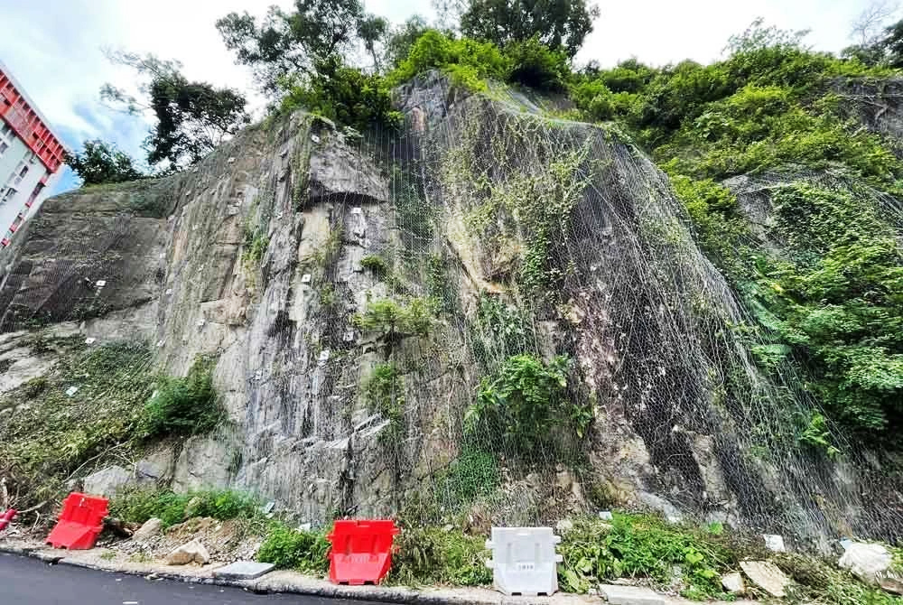 Maccaferri Rockfall Barriers and Netting Saved Lives in Penang