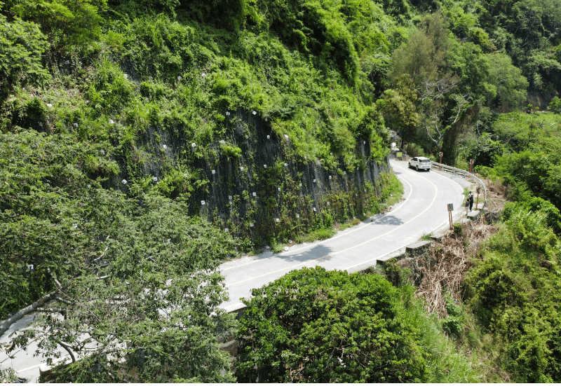 Ensuring Safety and Preserving the Beauty: Mitigating Hazards along Tagaytay-Talisay Road