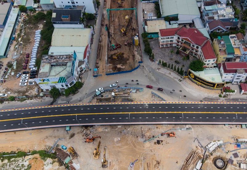 FLYOVER AT TRAN THI LY INTERCHANGE