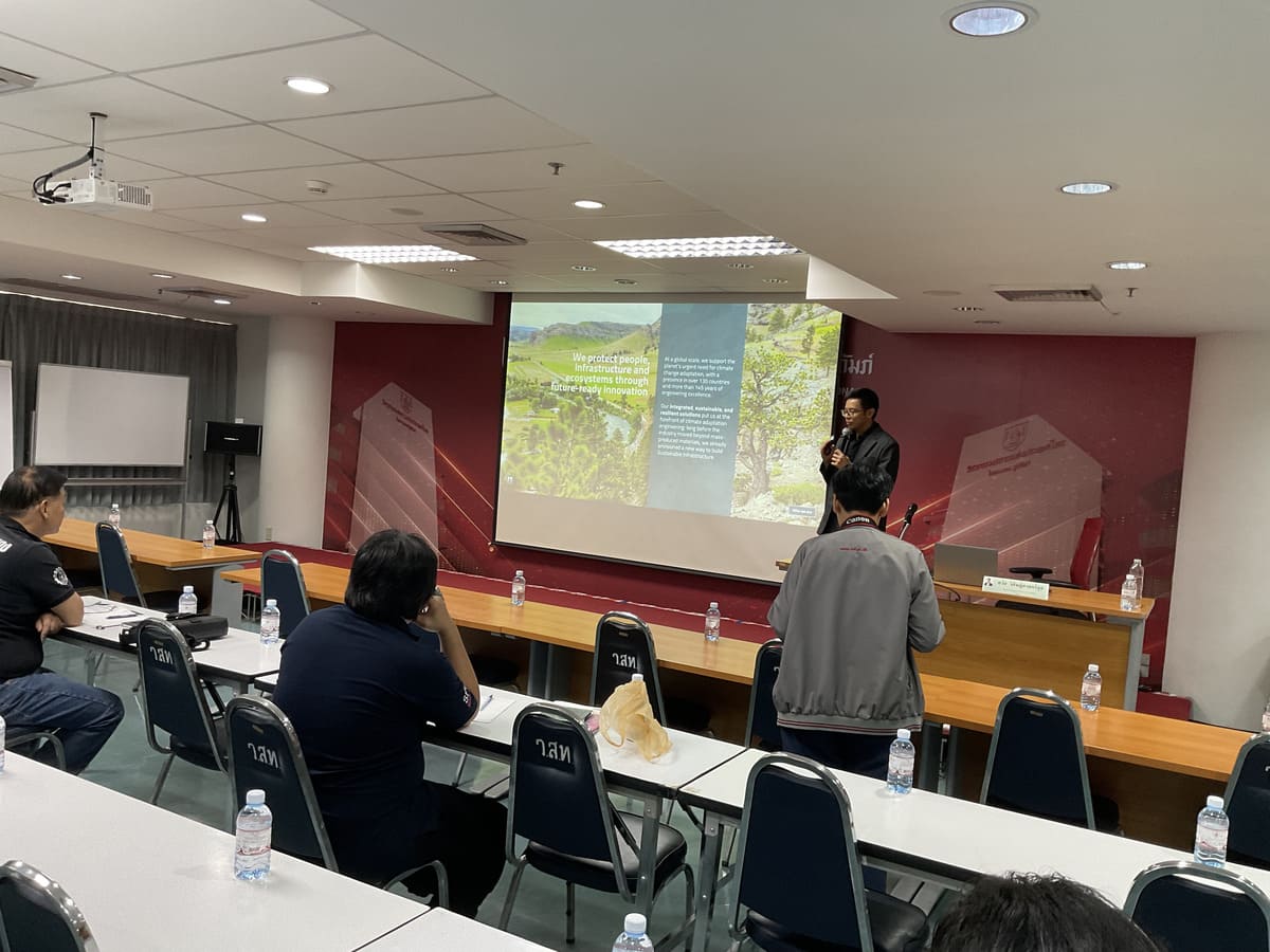 Maccaferri Thailand และ วสท. ร่วมจัดสัมมนา Geogrid ในงานถนน Maccaferri Thailand และ วสท. ร่วมจัดสัมมนา Geogrid ในงานถนน