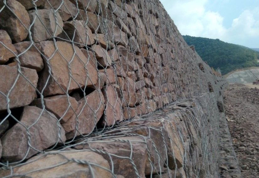 GEBZE-ORHANGAZI-İZMIR MOTORWAY GABION RETAINING WALL PROJECT